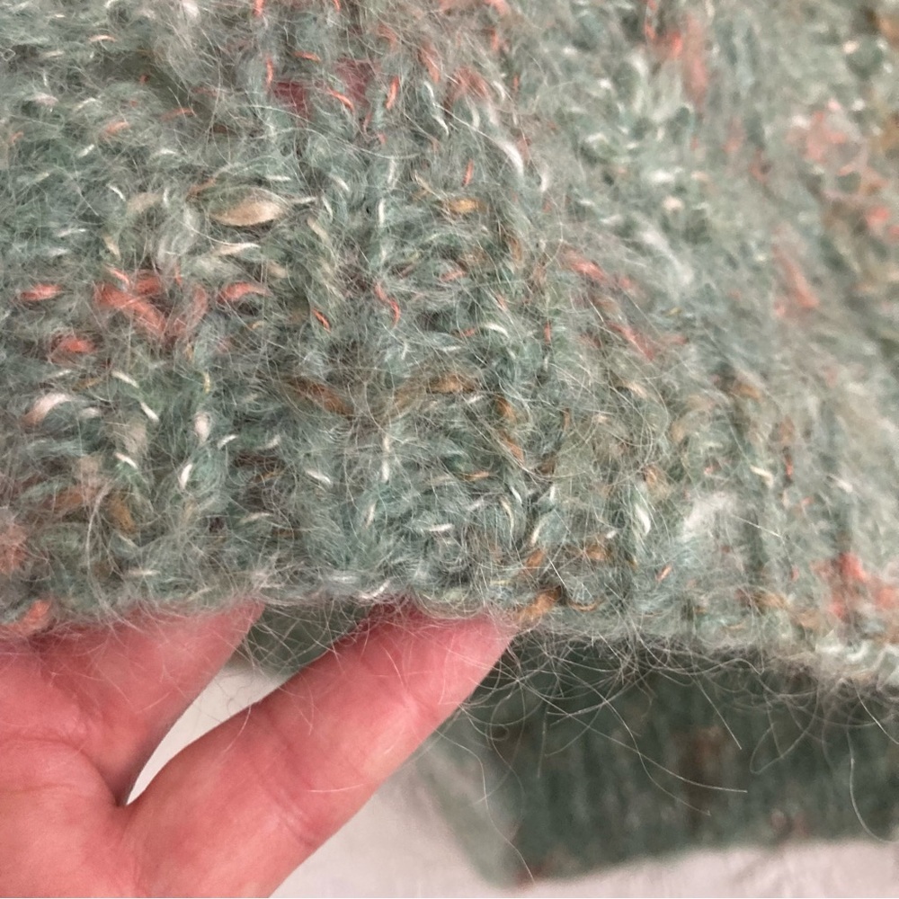Vintage Hand Knit 80s mohair sweater vest green fleck stretch old money M - Picture 9 of 11